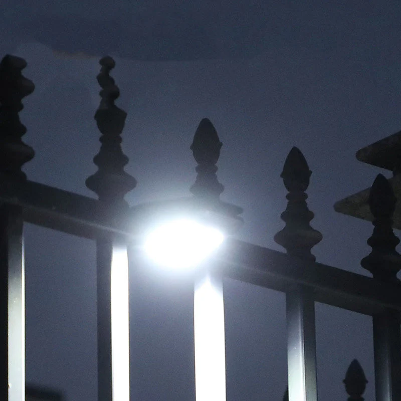 Outdoor Solar Clip Light with Motion Sensor